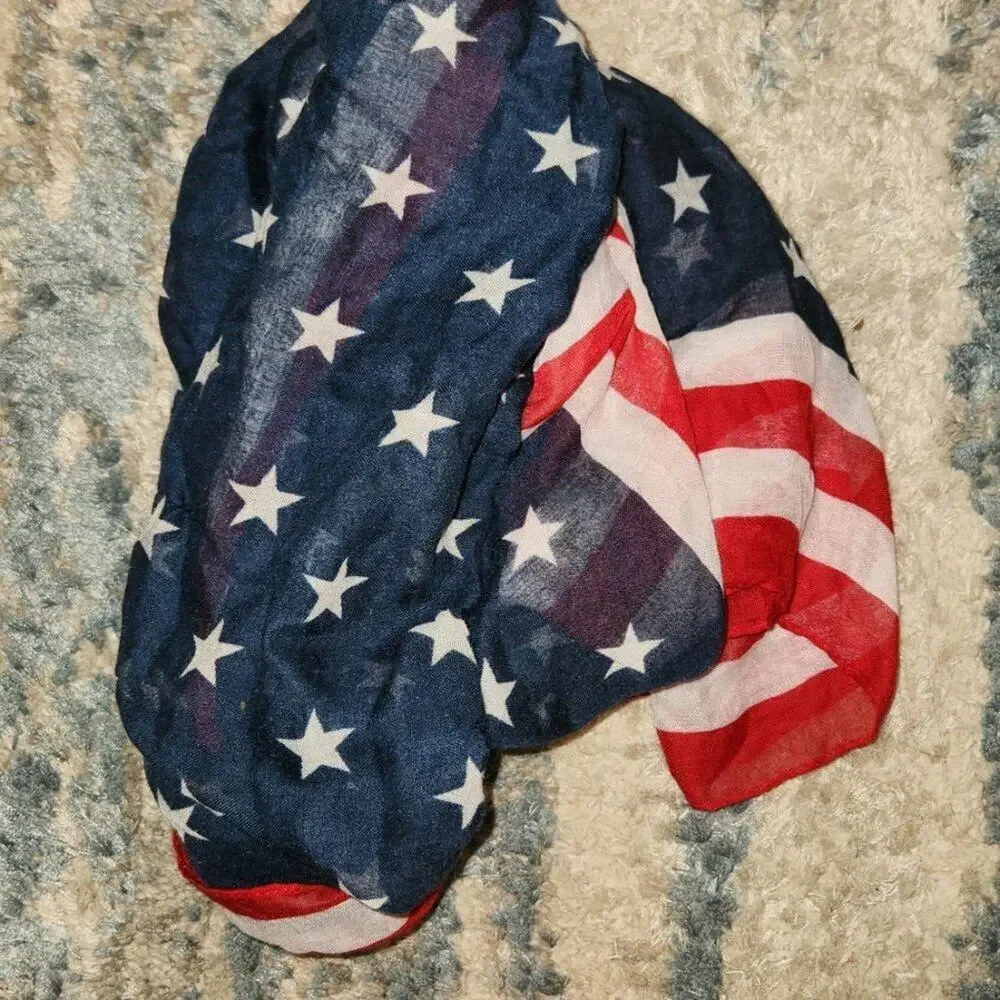 American Flag Scarf || One Size New
